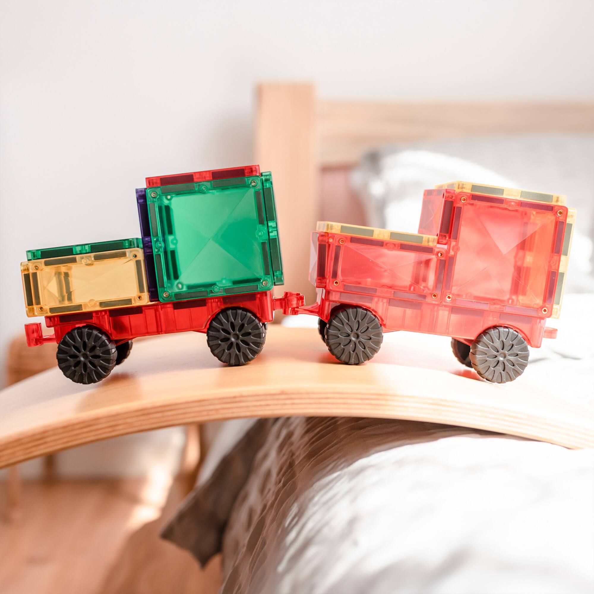 Connetix® Magnetic Tiles Rainbow Motion Pack Set